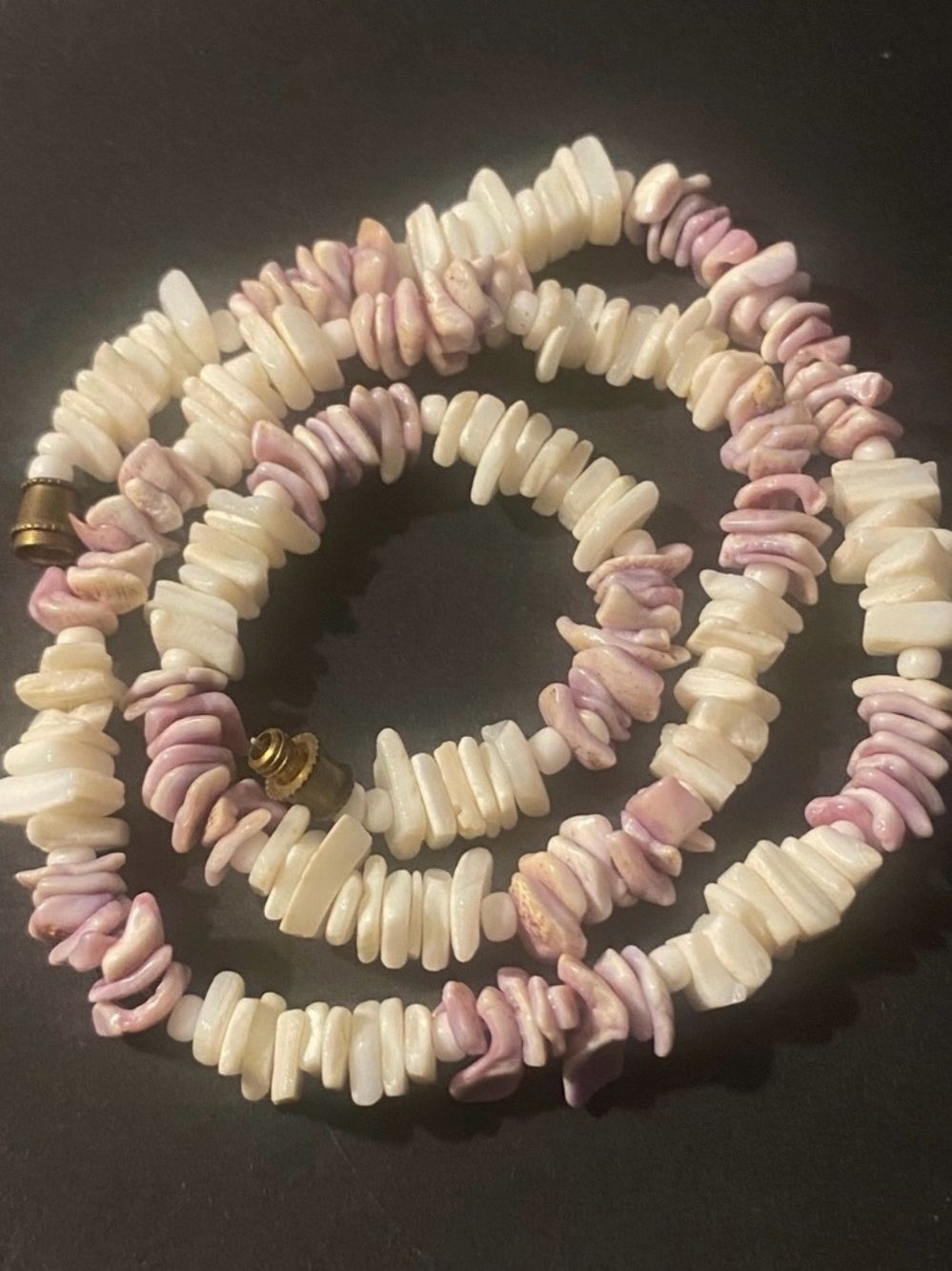 Vintage Two-Tone Puka Shell Necklace Surf Choker Beachwear